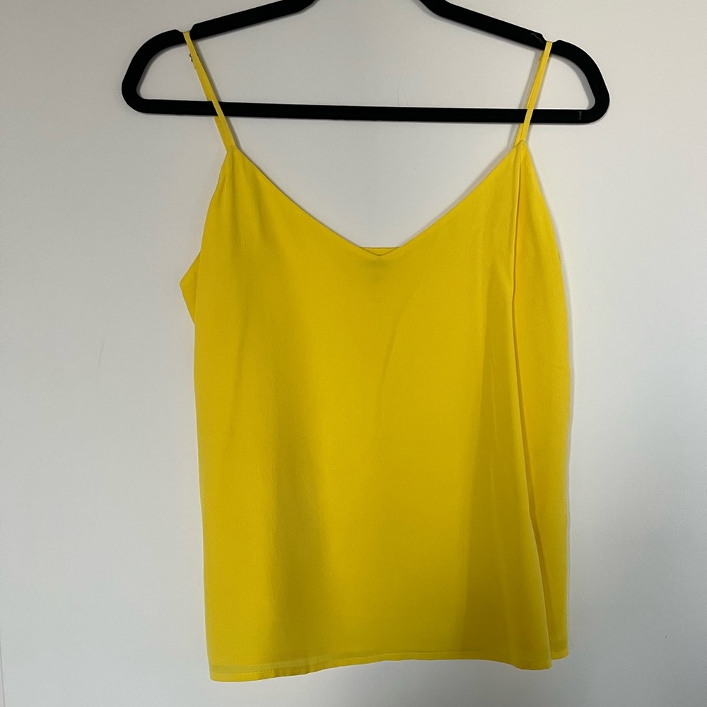 L’AGENCE yellow top size xs